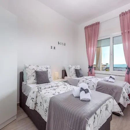 Villa In At Sea Dramalj